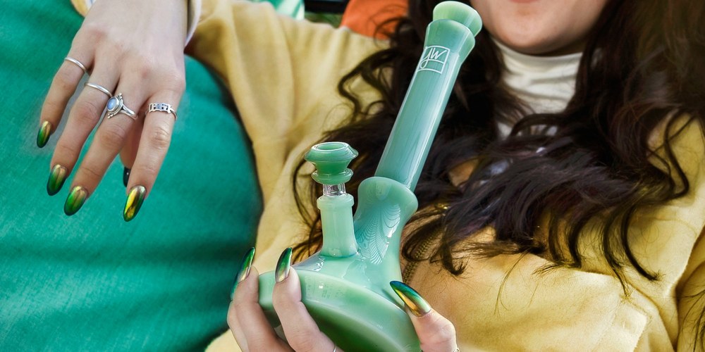 Как подобрать колпак для курения к вашему бонгу или воднику