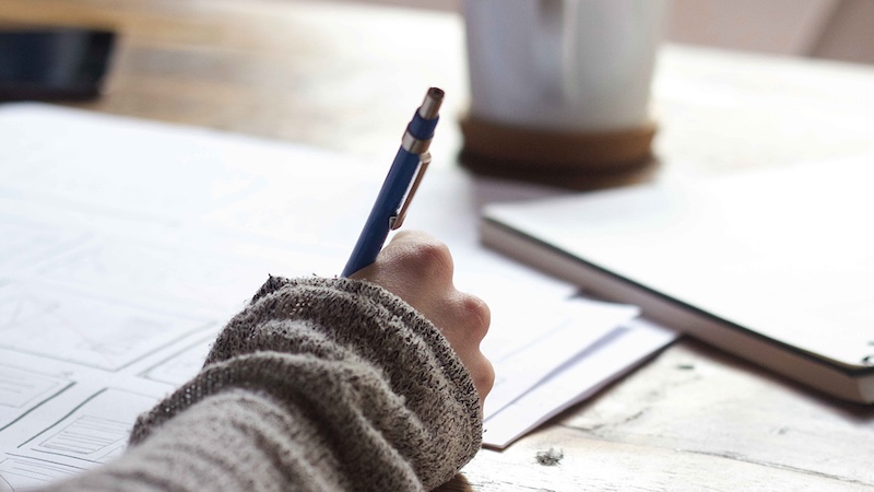 Як правильно пишеться ЗАБАГАТО: разом чи окремо