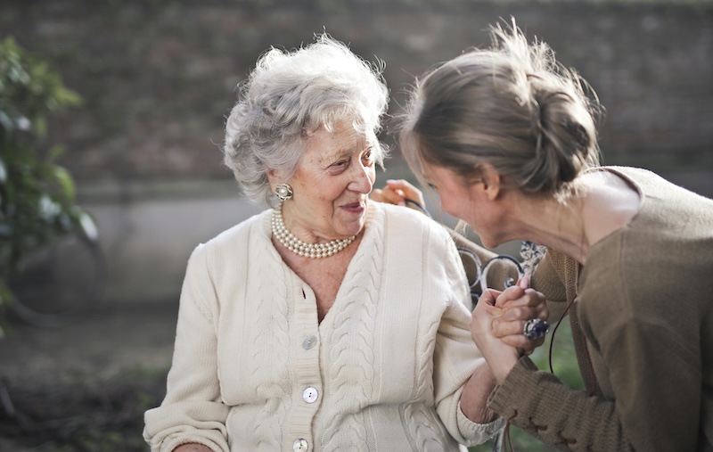 Найсильніші молитви за здоров’я бабусі українською мовою