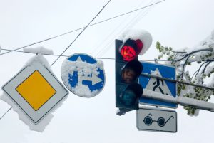 Як самостійно вивчити правила дорожнього руху: план підготовки та поради